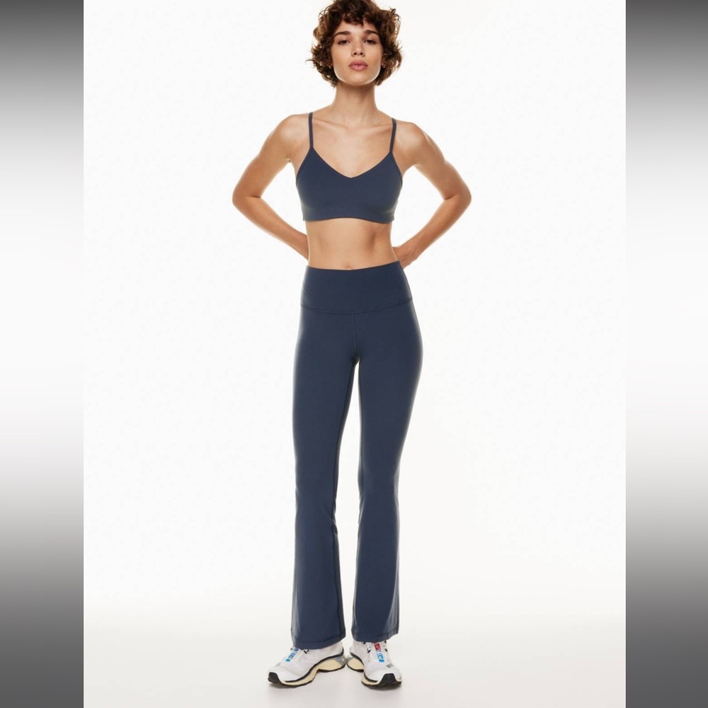 Aritzia TNAButter Yoga Pants